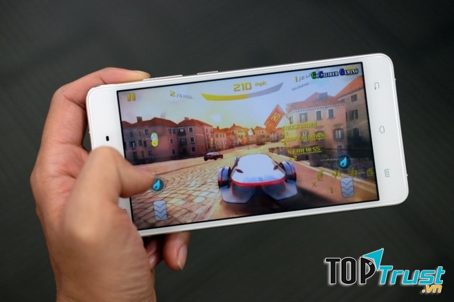 Thiết kệ tổng thể khá đơn giản