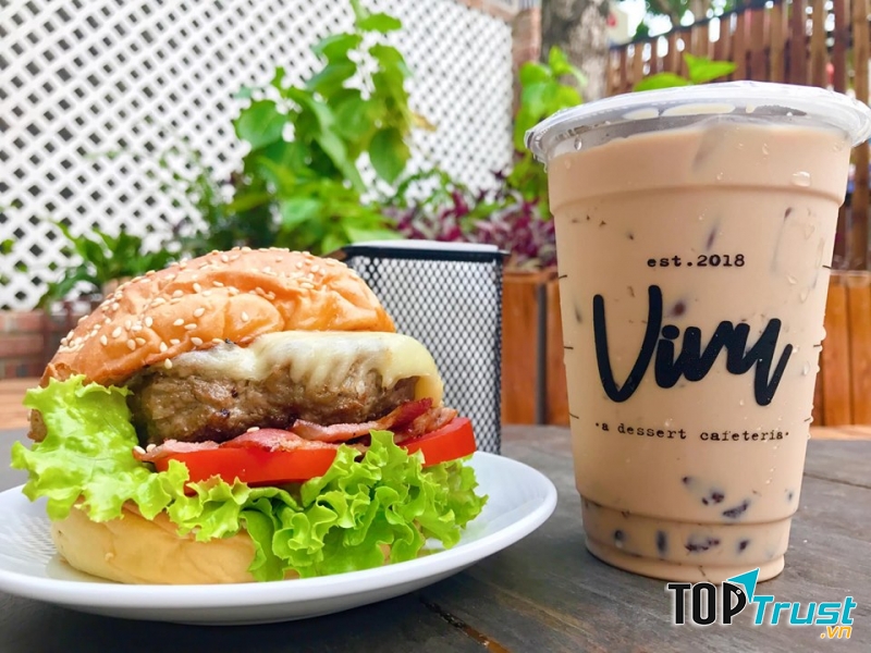 Đồ ăn thức uống được chuẩn bị cẩn thận