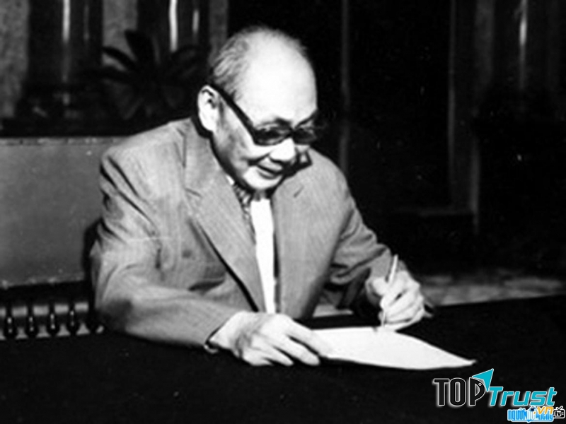 Chủ tịch nước Võ Chí Công