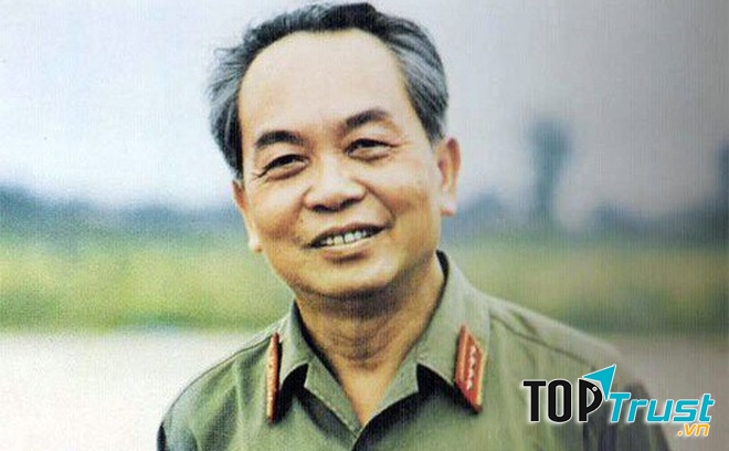 Đại tướng Võ Nguyên Gíap