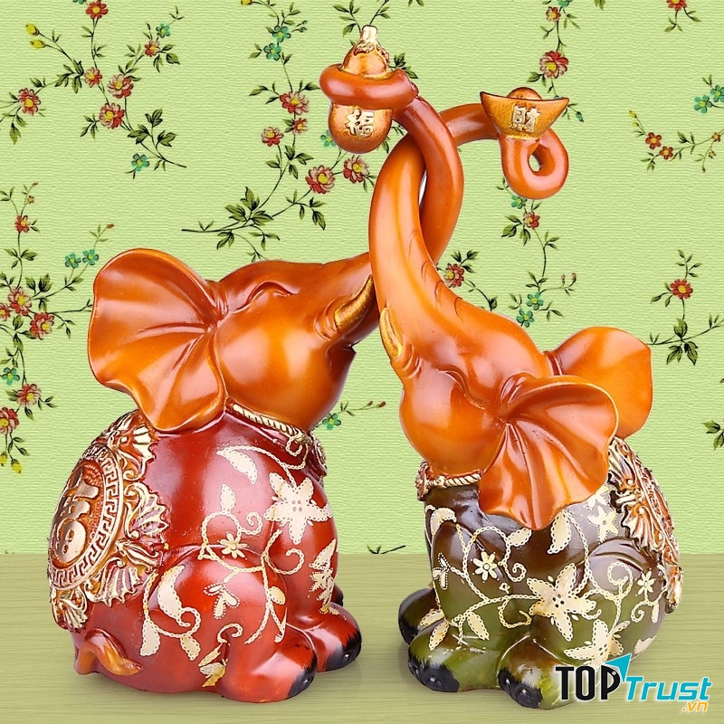 Voi tượng trưng cho sức mạnh và sự hưng thịnh về tiền tài.