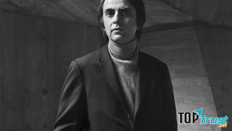 Tác giả Carl Sagan