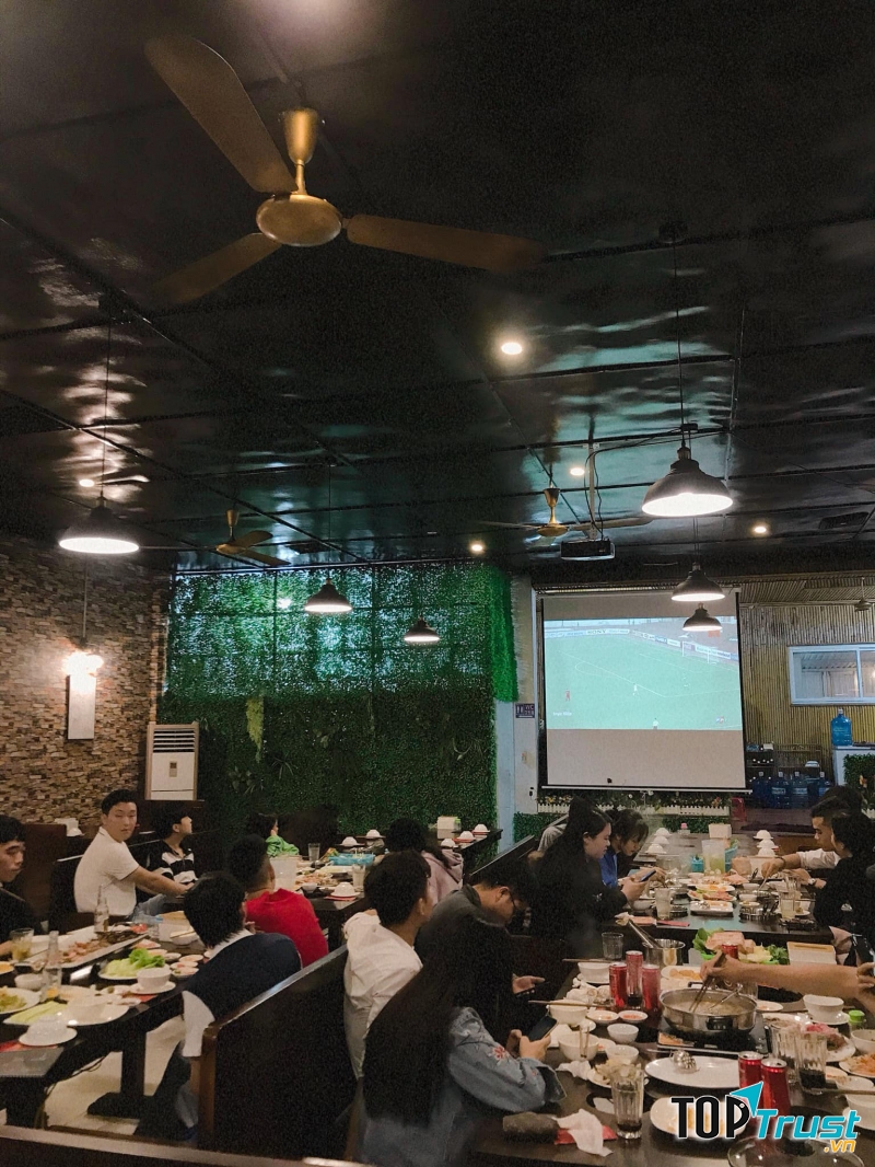Vua Lẩu Nướng Vân An