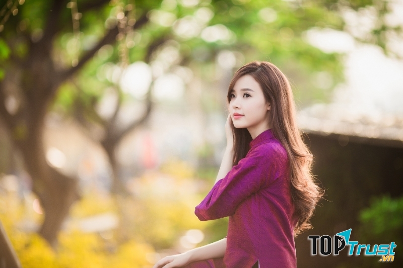 Con gái Huế dịu dàng, đoan trang