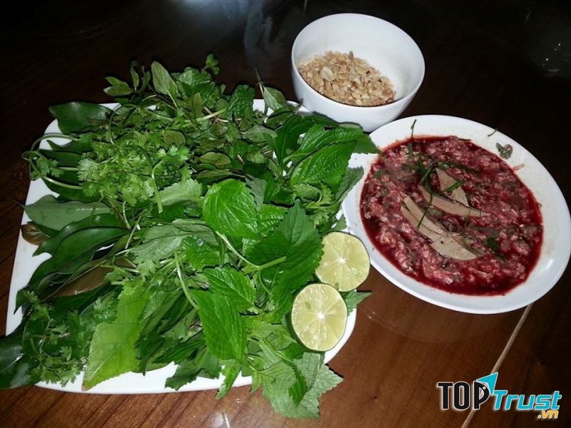 Món tiết canh thỏ bổ dưỡng vô cùng