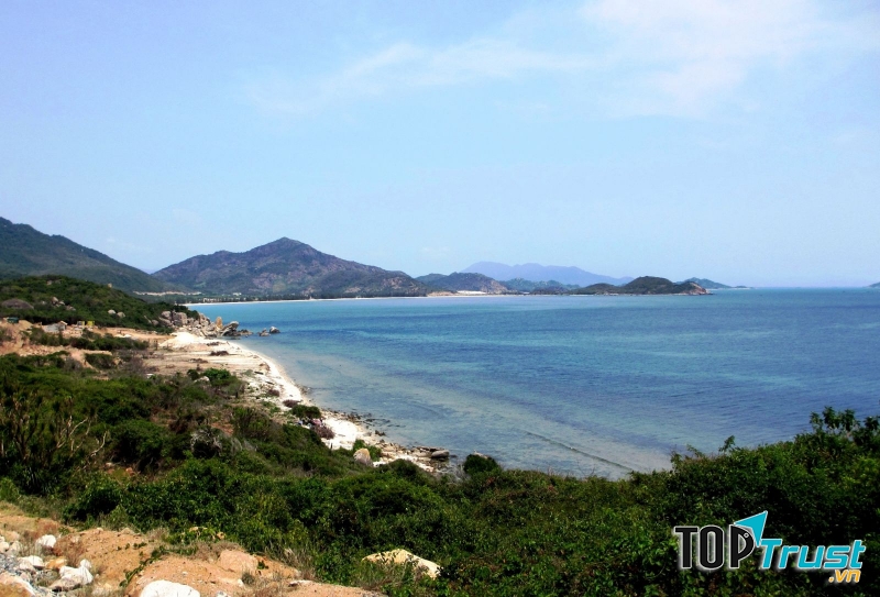 Vườn quốc gia Núi Chúa (Ninh Thuận)