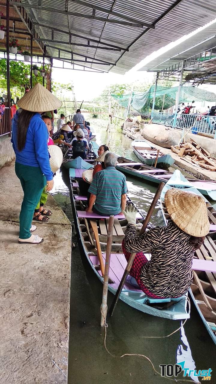 Vườn quýt hồng Bá Chuốt