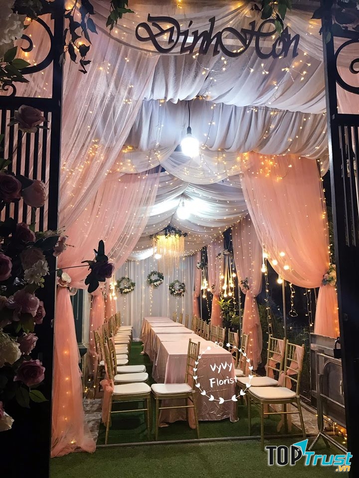 VyVy Wedding & Flowers