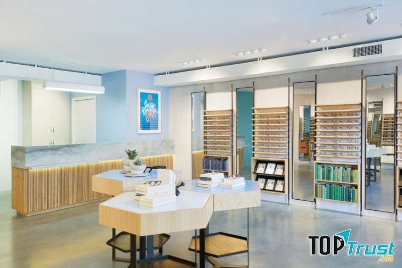 Một phòng trưng bày sản phẩm của Warby Parker