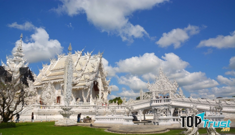 Wat Rong Khun (Chùa Trắng) - Thái Lan