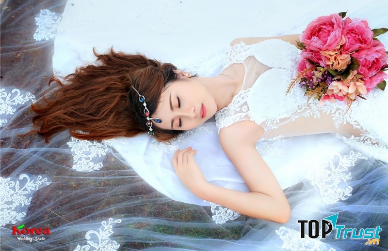Một số bộ ảnh khách hàng sử dụng dịch vụ của Wedding Studio KOREA