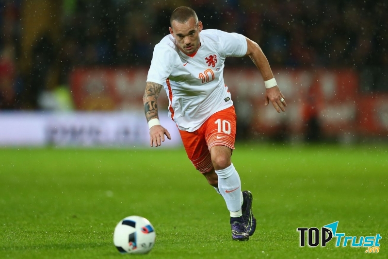 Đỉnh cao của Sneijder đã qua