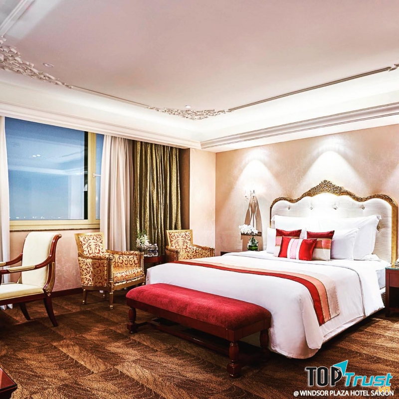 Windsor Plaza Hotel