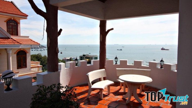 Tầm nhìn hướng thẳng ra biển