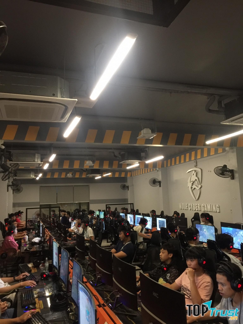 Wolf Cyber Gaming