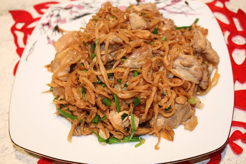 Xá bấu muối xào thịt