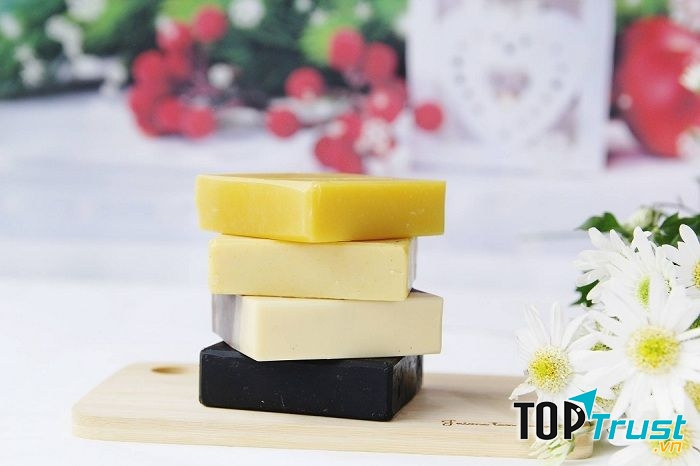 xà bông thiên nhiên Cỏ Mềm