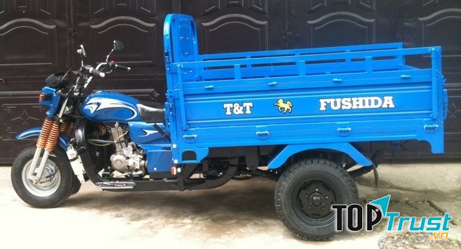 Với Tài xế vui vẻ nhiệt tình, hỗ trợ bốc xếp. Xe thùng kích thước rộng chở được hàng cồng kềnh, tải trọng lên tới 700kg thì đây là địa chỉ đáng để cho bạn tin tưởng khi có nhu cầu thuê chở đồ đạc, vật dụng.