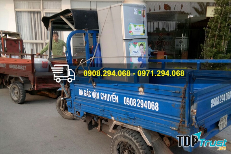 Xe ba gác vận chuyển