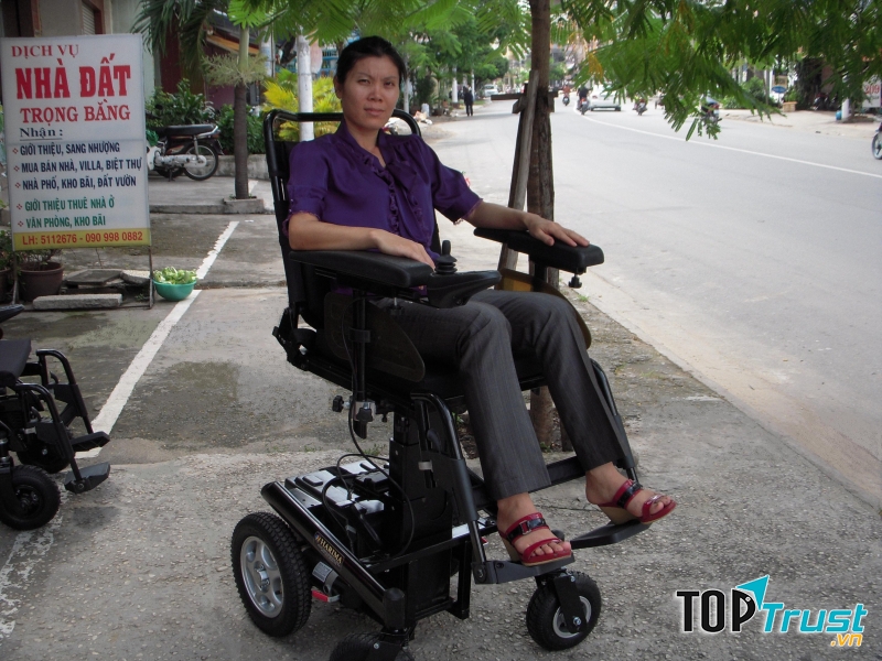 Xe lăn điện W-HA-1022LIFT