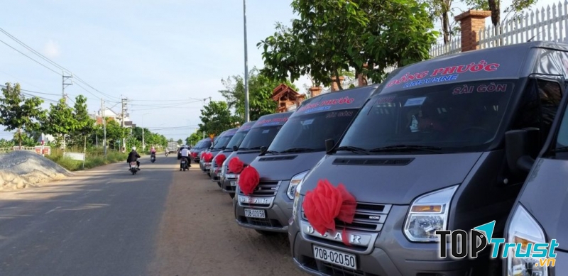 Nhà xe Đồng Phước