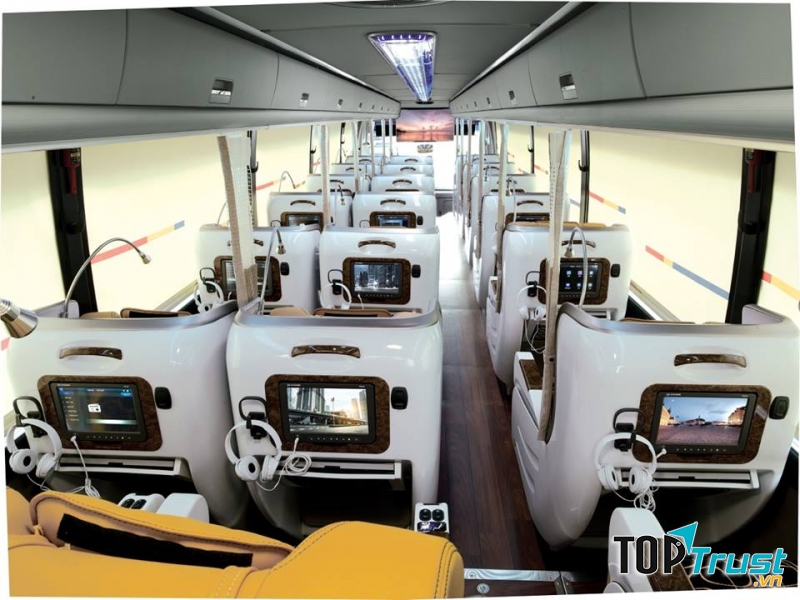 Hoàng Kim Phát Limousine