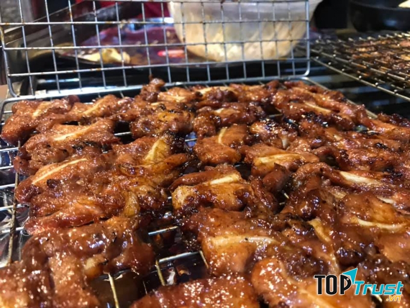 Món nướng cũng hấp dẫn không kém