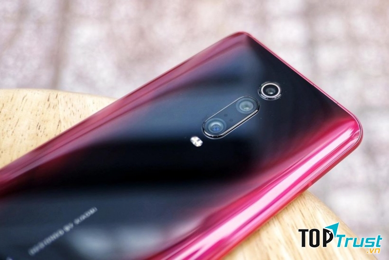 Xiaomi Mi 9T | Giá: 6.990.000đ