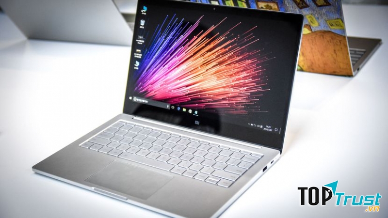 Xiaomi Mi Notebook Air – Giá từ 19,5 triệu