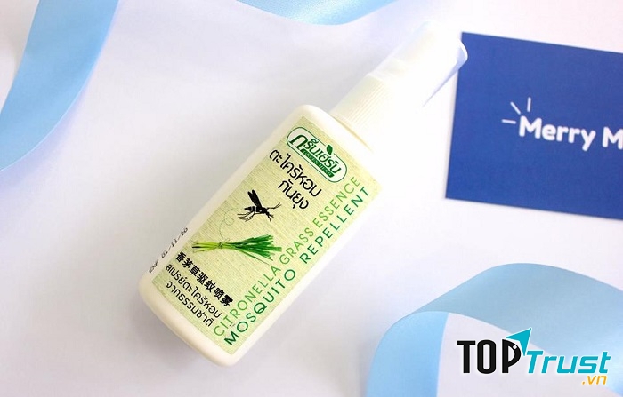 Xịt Chống Muỗi Hương Sả Green Herb Thái Lan