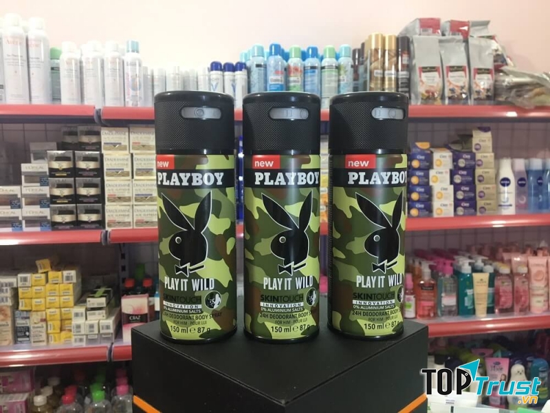 Xịt khử mùi nam Playboy Play It Wild