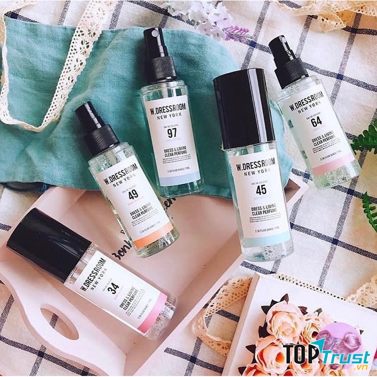 Xịt thơm hương nước hoa W.Dressroom Dress & Living Clear Perfume