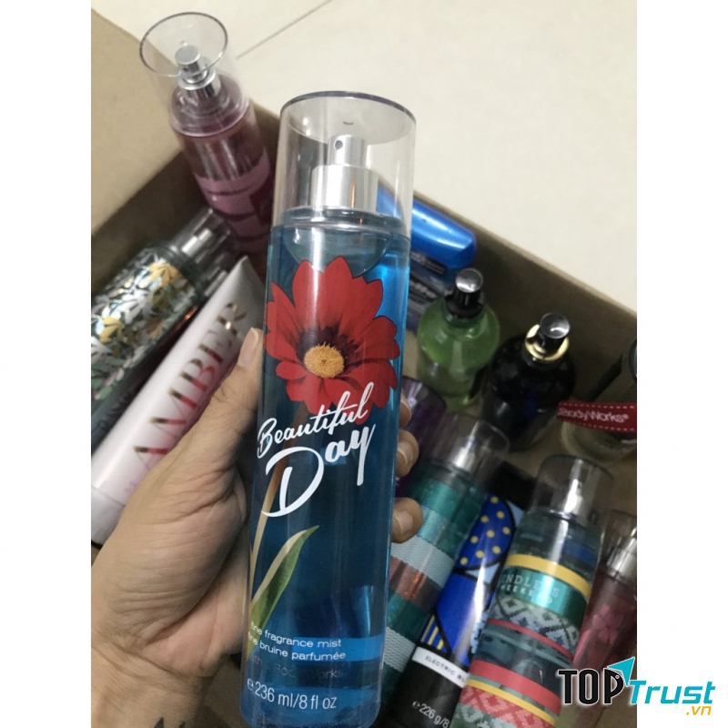 Xịt thơm toàn thân Bath & Body Works Beautiful Day 236ml của Mỹ