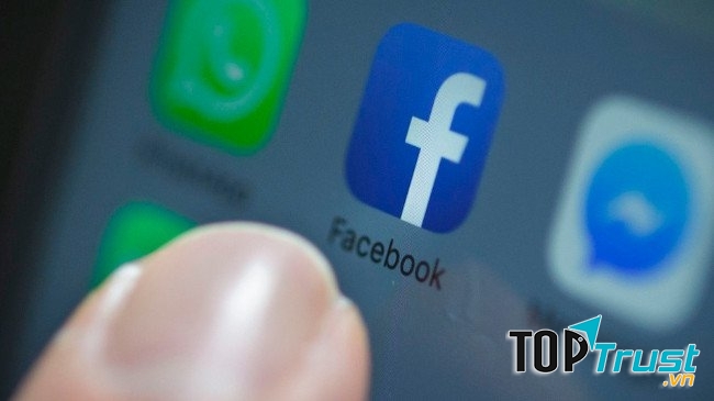 Xóa ứng dụng Facebook trên iPhone để tiết kiệm pin