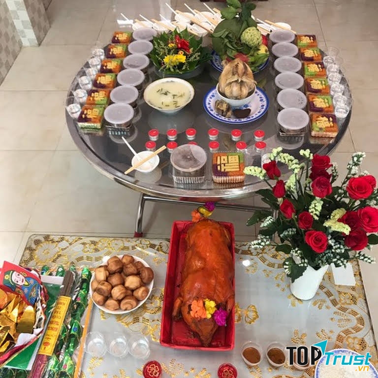Cúng đầy tháng bằng xôi chè