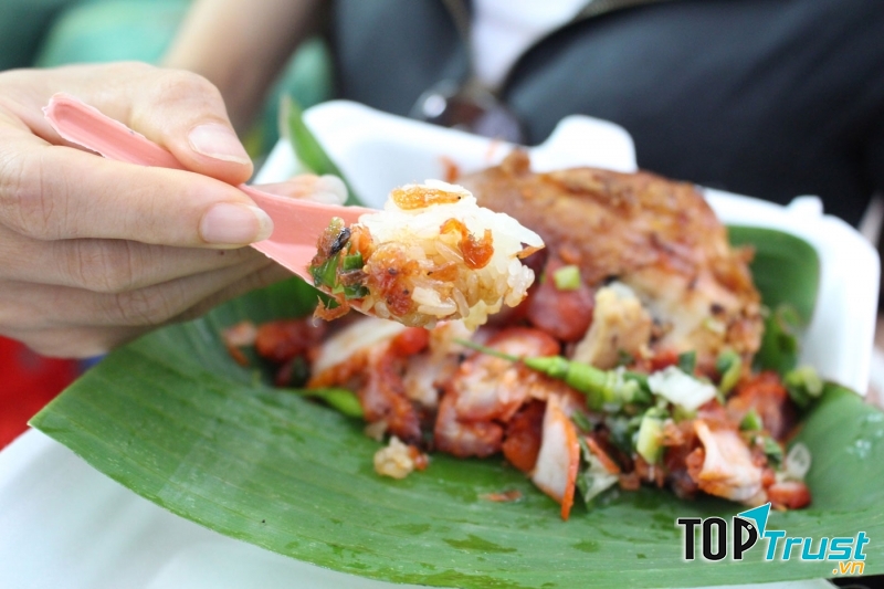 Xôi Gà Bà Chiểu