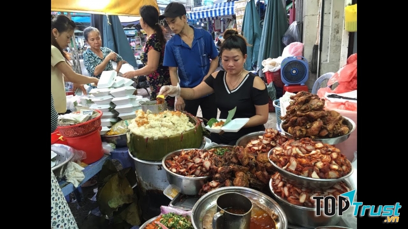 Xôi gà chợ Bà Chiểu