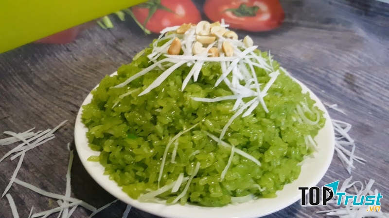 Món xôi lá dứa vừa dẻo lại vừa thơm