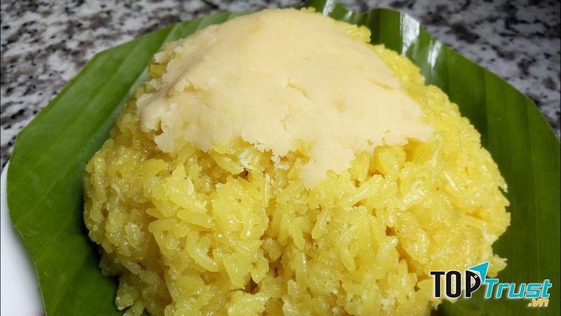Xôi nấu nghệ