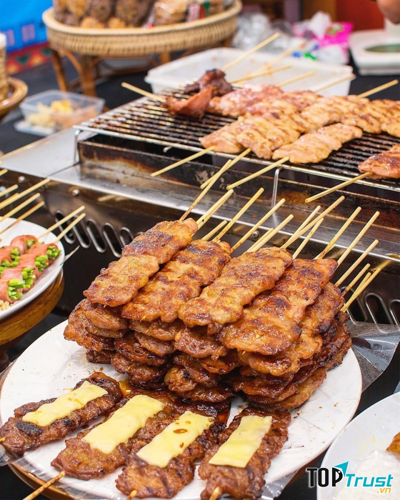 Xôi thịt xiên nướng phô mai