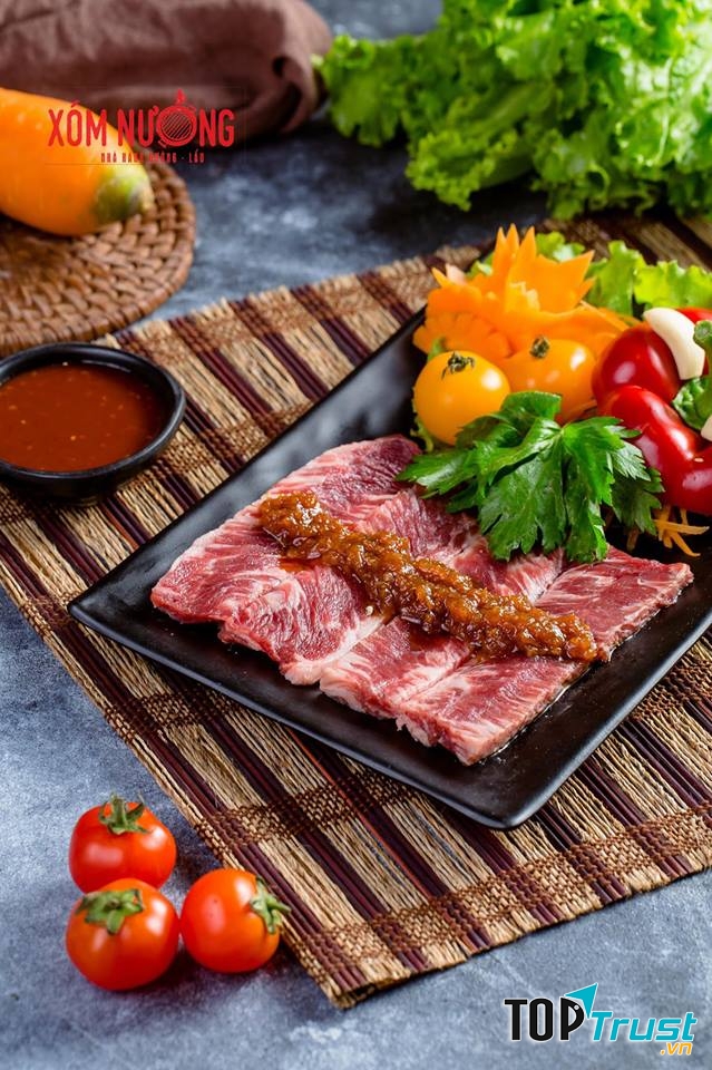 Món ăn hấp dẫn tại nhà hàng