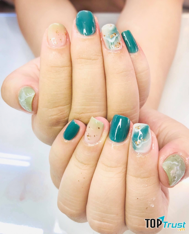 Xu Nail & Mi