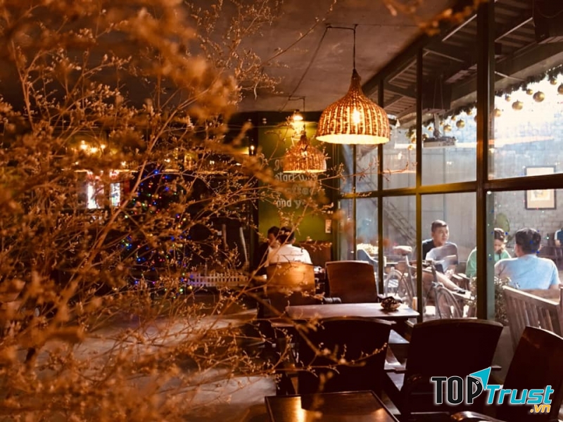 Cửa Hàng Cà Phê Số 22 lên ảnh góc nào cũng đẹp như thế này đó nhé