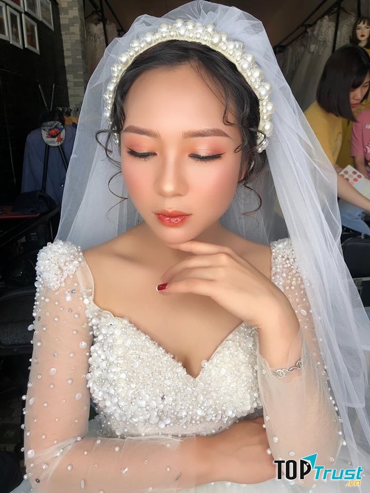 Xuân Nguyễn Make Up (Xuân nguyễn Wedding Studio)