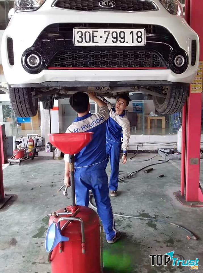 Xưởng dịch vụ sửa chữa ô tô OK Service