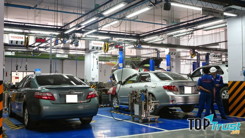 Xưởng dịch vụ Toyota Hà Đông