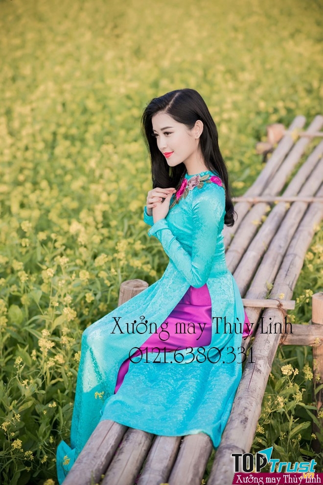Áo dài đẹp tại Thùy Linh