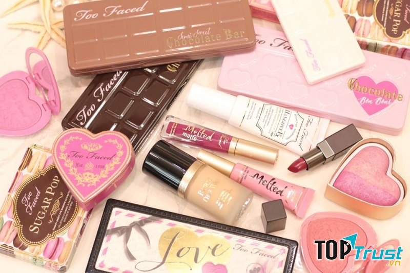 Yaatea thường xuyên nhập những mặt hàng được review và đánh giá tốt nhất của những hãng mỹ phẩm nổi tiếng.