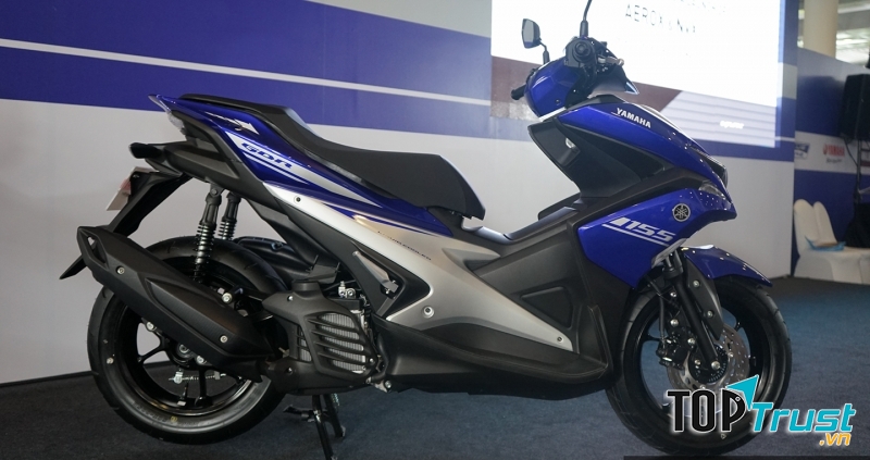 Điểm nổi bật của dòng xe này là thiết kế ở thân xe đầy cá tính, nhiều đường vát sắc cạnh, tạo phong cách thể thao