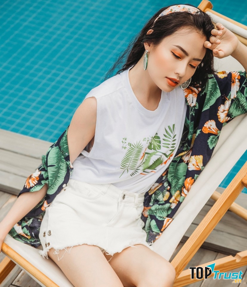 Các sản phẩm của shop thu hút bởi nét giản đơn và tinh tế